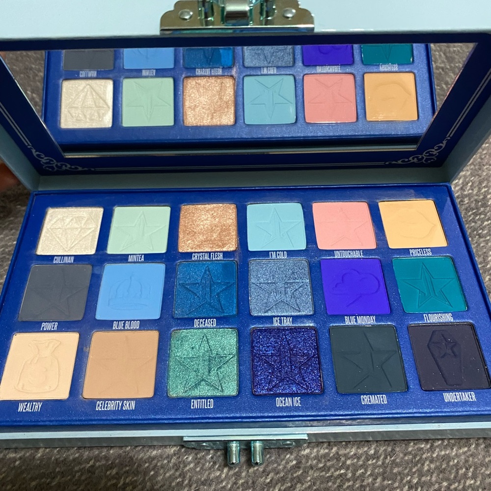 Jeffree Star Blue Blood Palette
